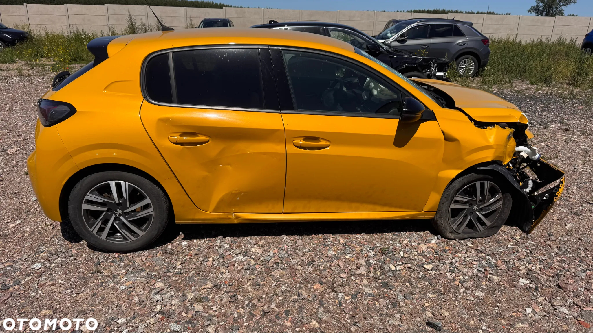 Peugeot 208 1.2 PureTech Allure S&S - 6