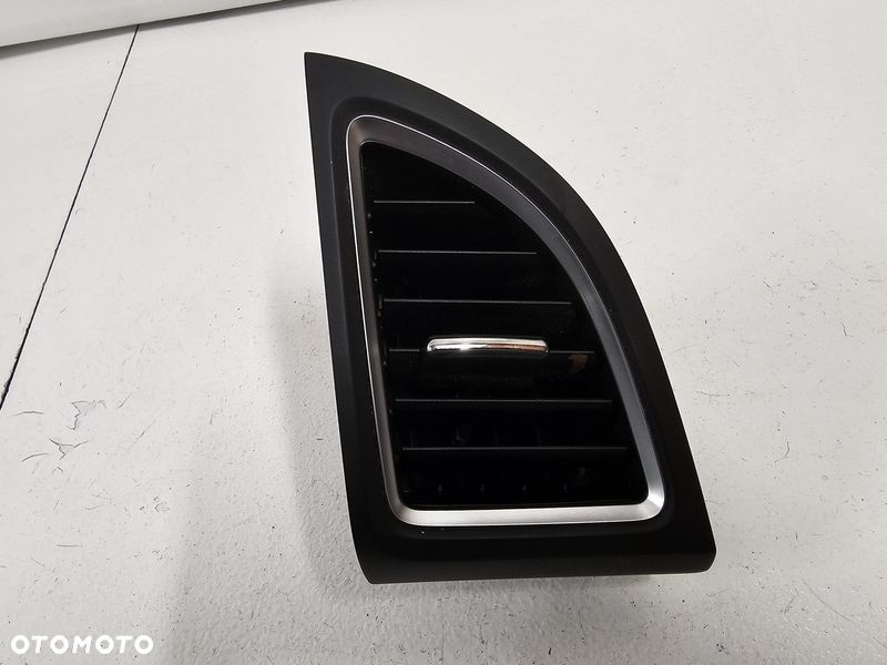 HONDA CR-V IV 4 KRATKA NAWIEWU ŚRODKOWA LEWA 77615-T0A-0A1 - 2