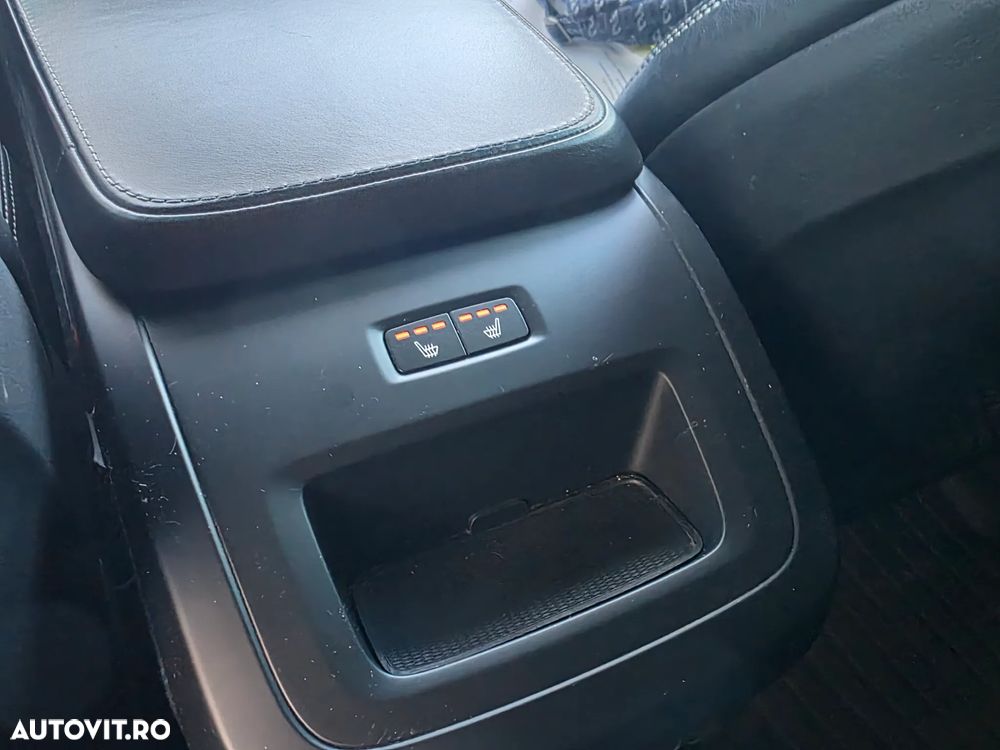 Volvo XC 90 B5 MHEV AWD 7 locuri Inscription - 38