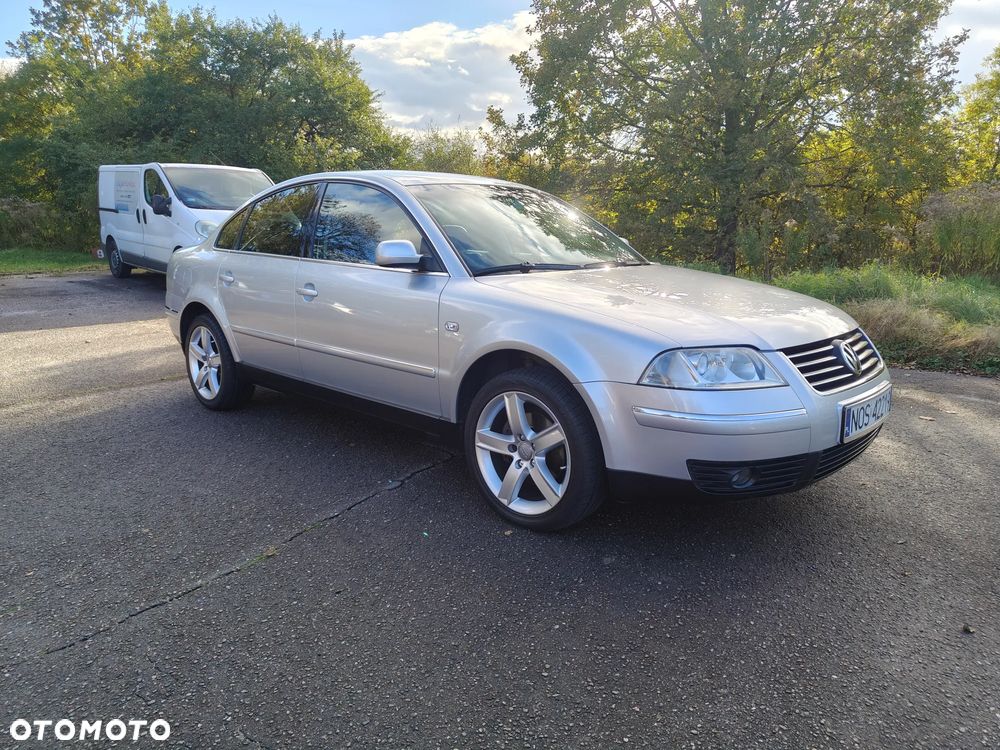 Volkswagen Passat 1.6 Comfortline - 4