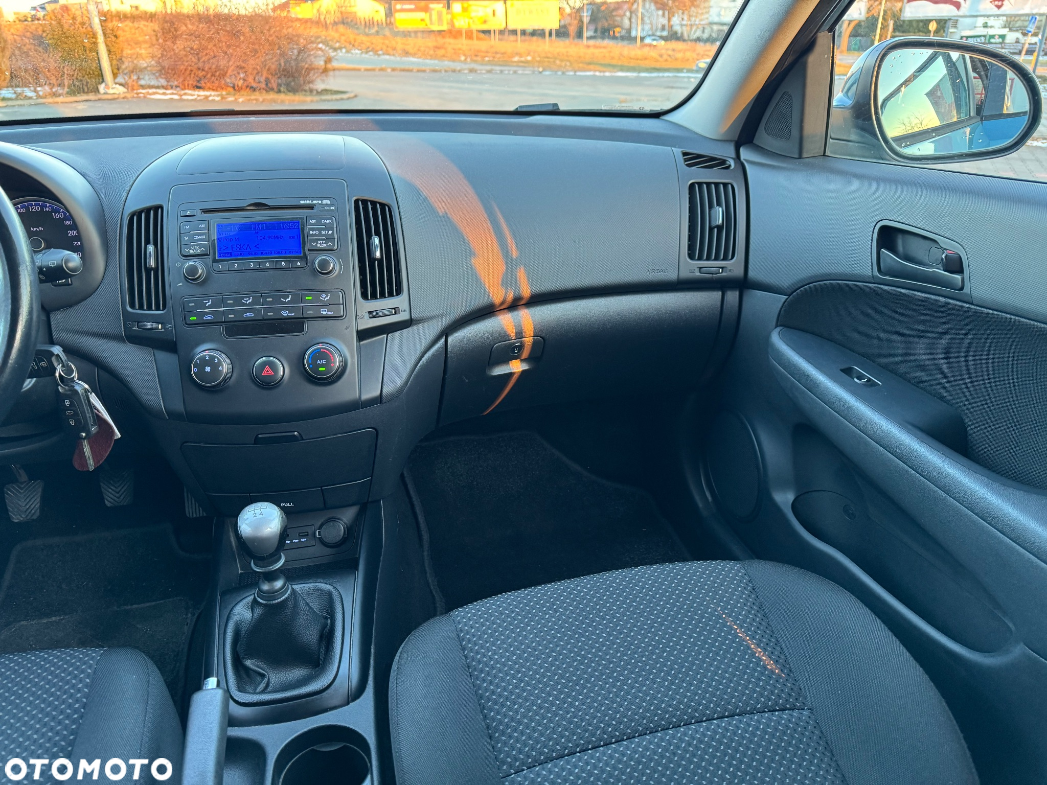 Hyundai i30 1.4 Comfort World Cup - 20