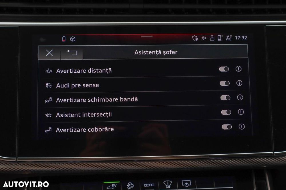 Audi Q7 3.0 55 TFSIe quattro Tiptronic Basic - 39
