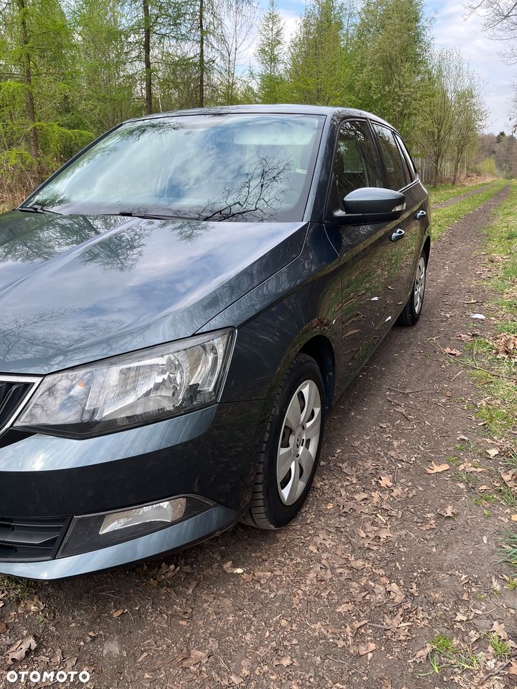Skoda Fabia - 11