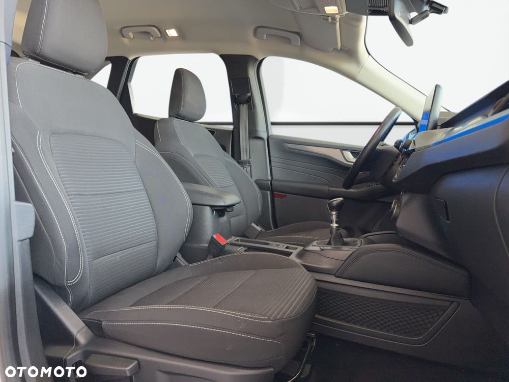 Ford Kuga - 19