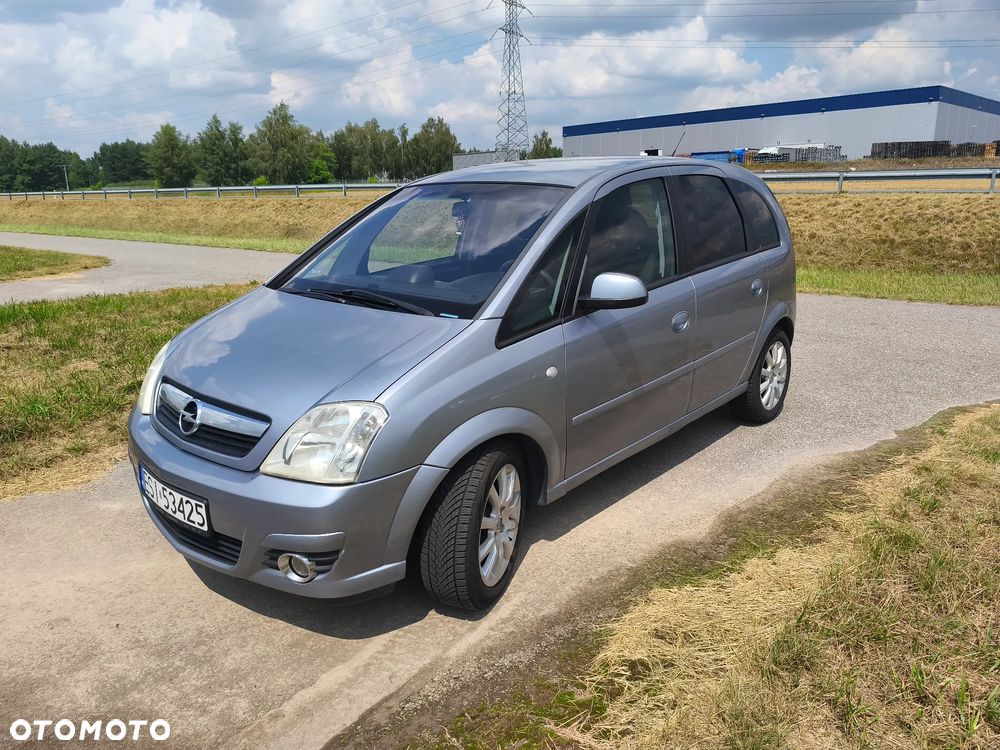 Opel Meriva 1.8 Cosmo - 1