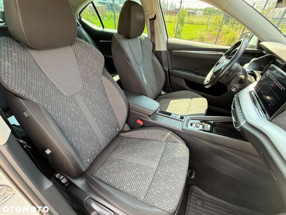 Skoda Octavia 2.0 TDI Style DSG - 17