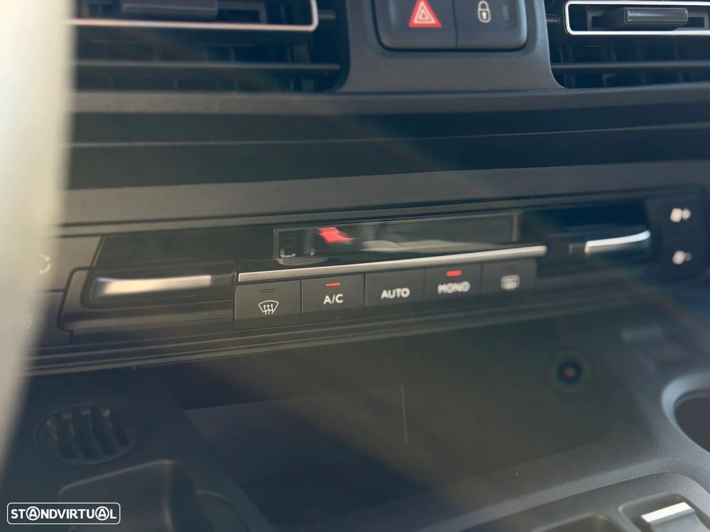 Citroën E-Berlingo Elétrico 7 lugares - 23