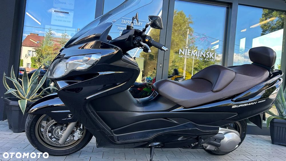Suzuki Burgman - 11