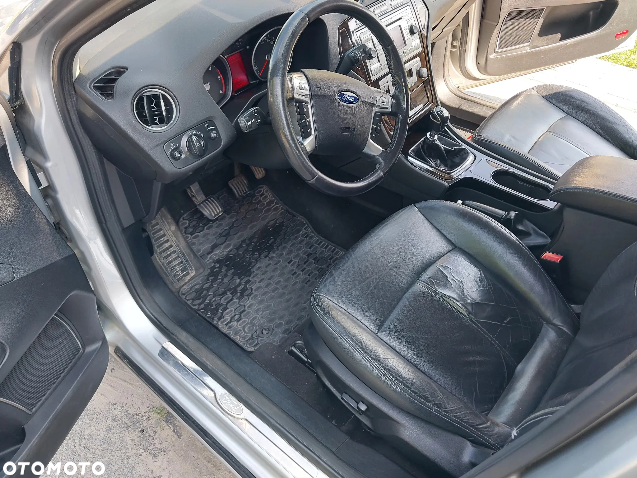 Ford Mondeo 2.0 TDCi Ghia - 7