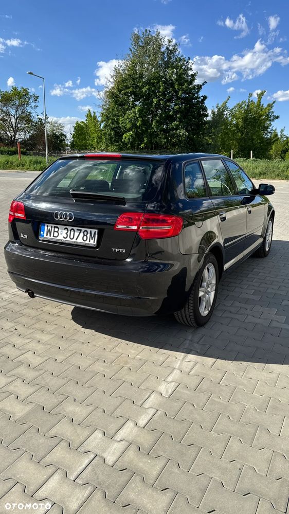 Audi A3 Sportback 1.2 TFSI Attraction - 6