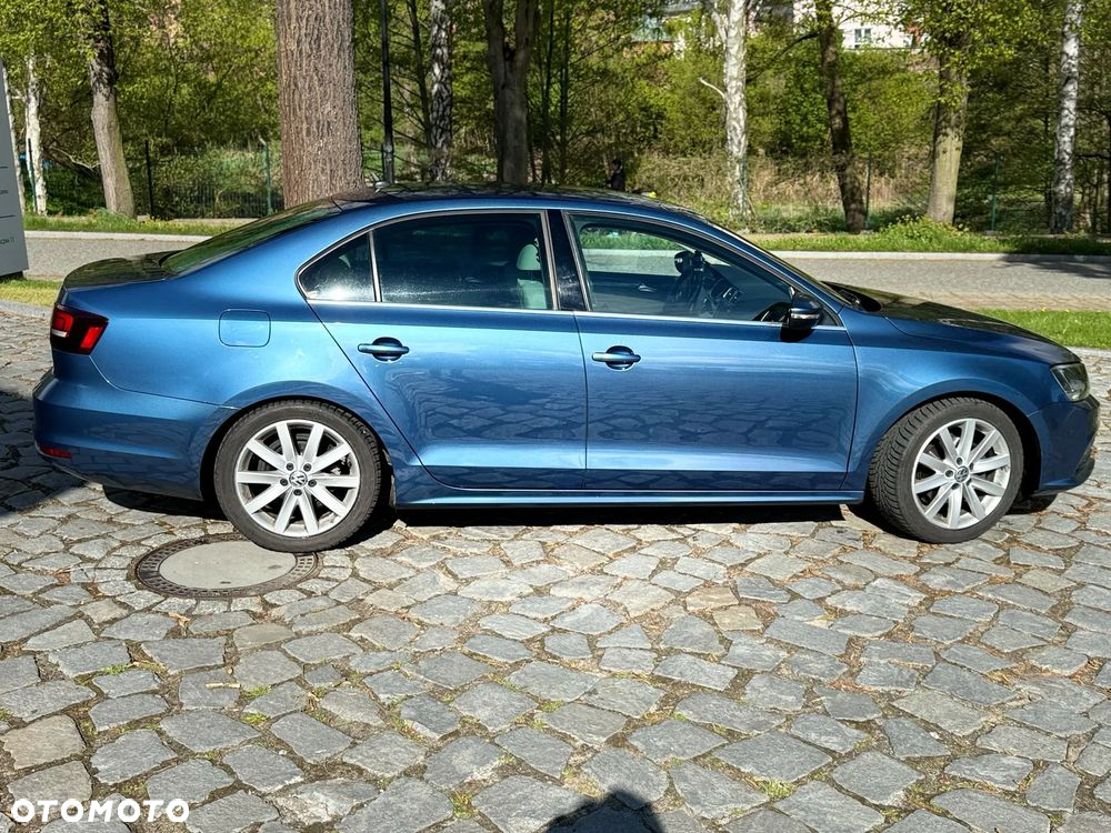 Volkswagen Jetta 1.4 TSI BMT Highline - 5