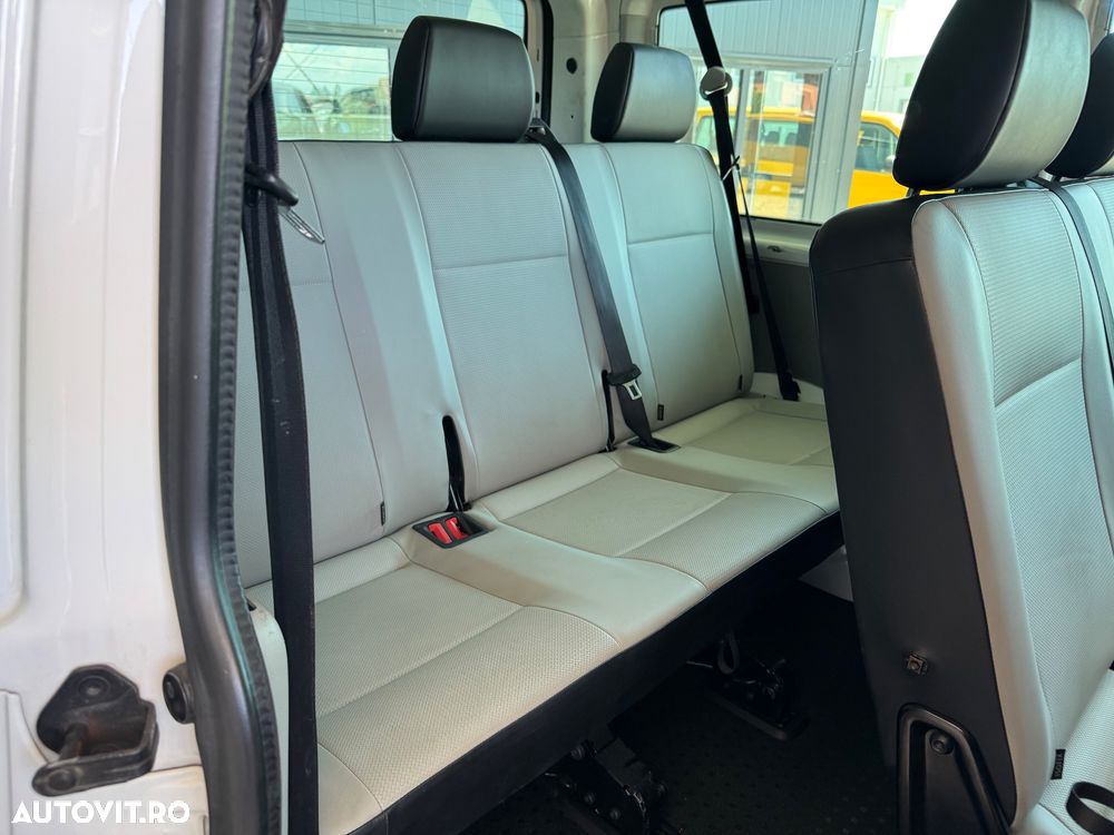 Volkswagen Transporter DSG Kurz Plus Comfortline - 18