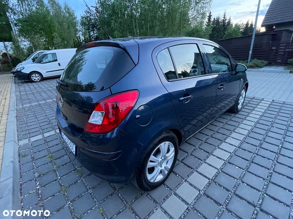 Opel Corsa 1.2 16V Enjoy - 4