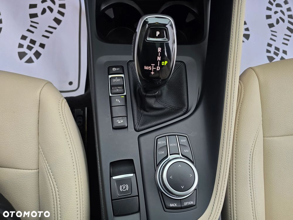 BMW X1 xDrive25i xLine sport - 27