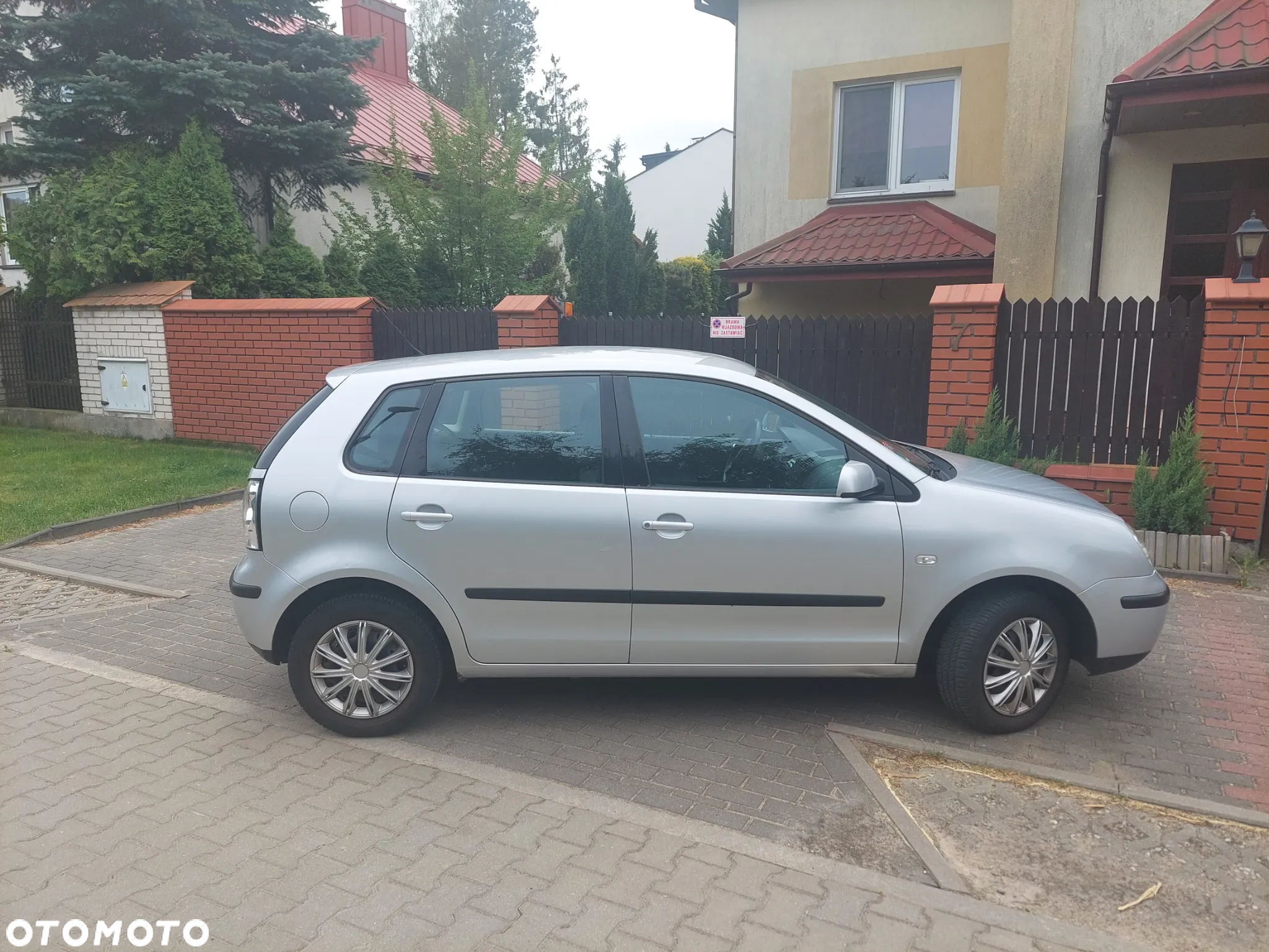 Volkswagen Polo 1.4 16V Comfortline - 7