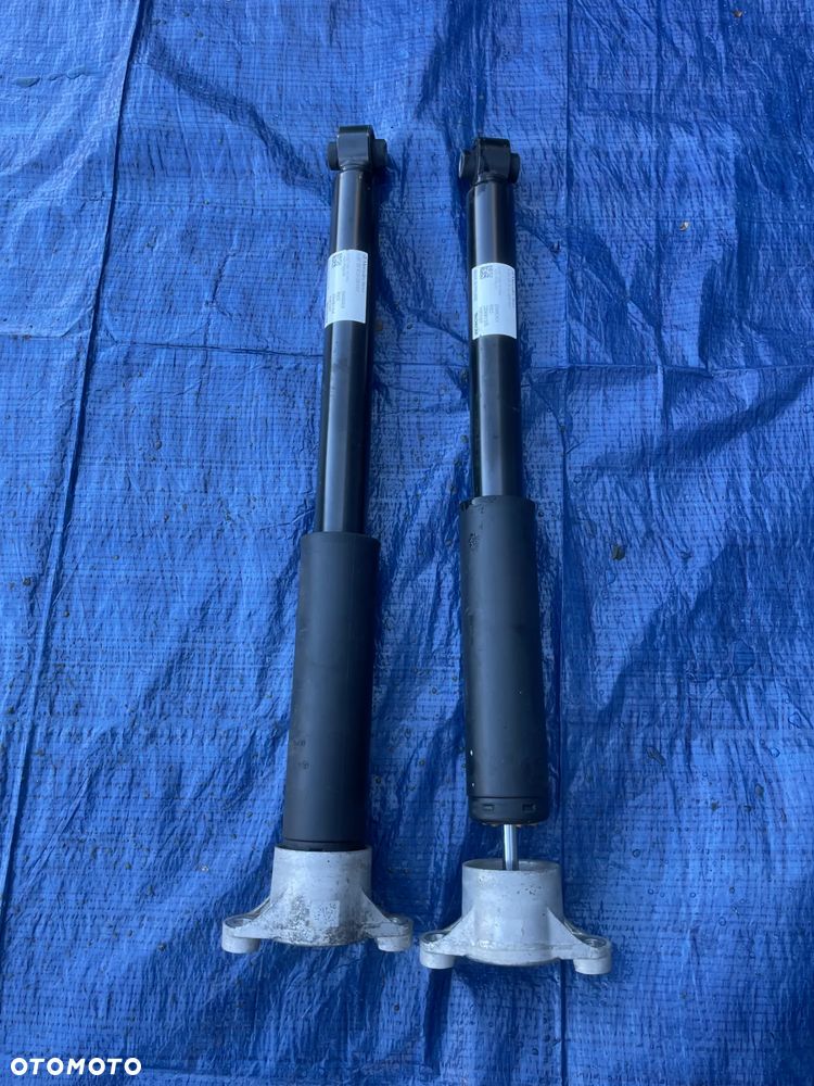 MERCEDES W206 amortyzator prawy lewy tył a2063205003 - 1