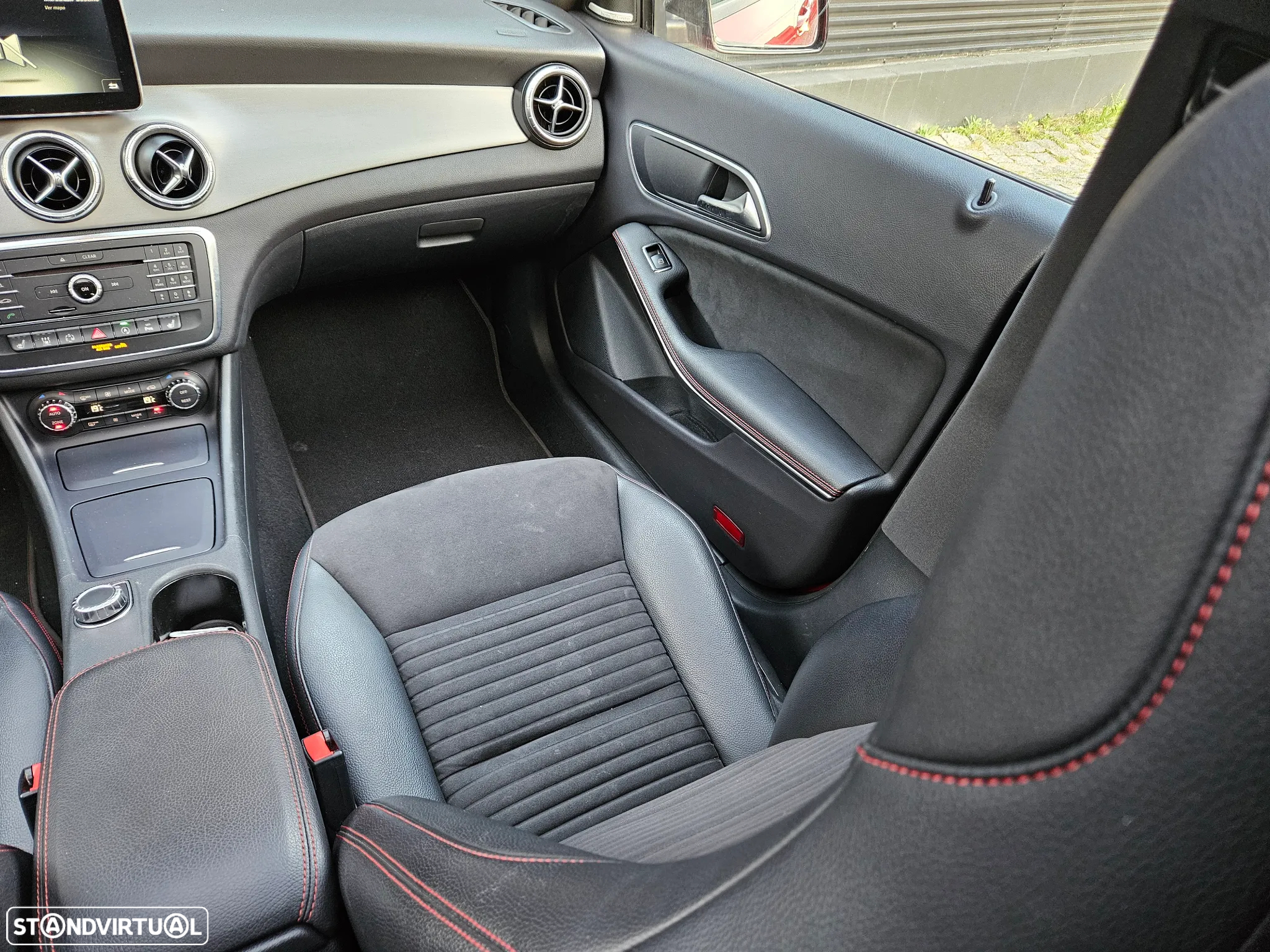 Mercedes-Benz CLA 220 d Shooting Brake AMG Line Aut. - 55