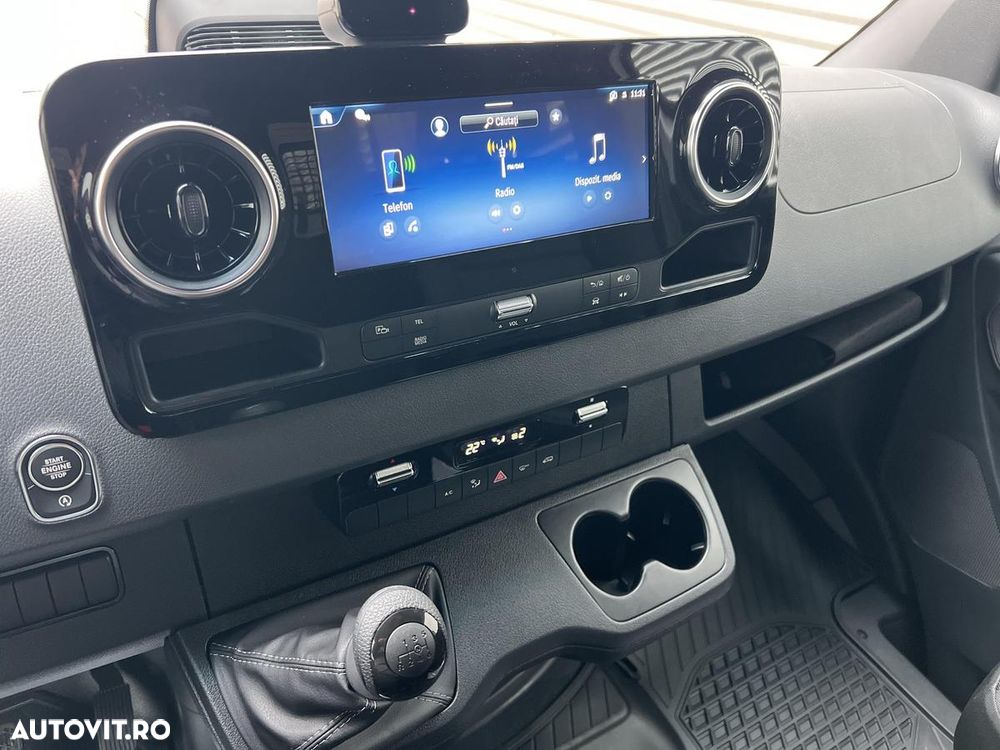 Mercedes-Benz Sprinter 517 - cabina dubla - roata dubla - detarata 3500 kg - 5