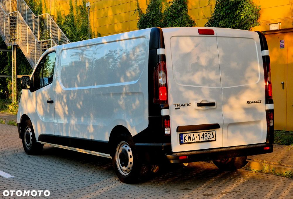 Renault Trafic - 10