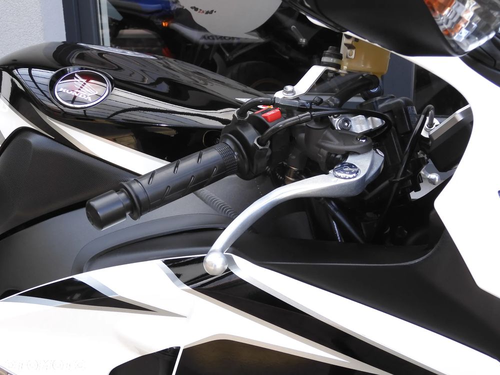 Honda CBR - 5