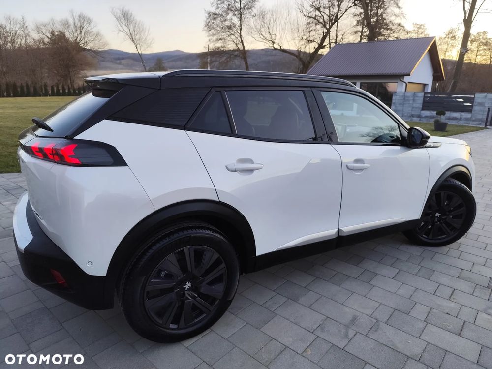 Peugeot 2008 1.2 PureTech GT Line S&S - 12