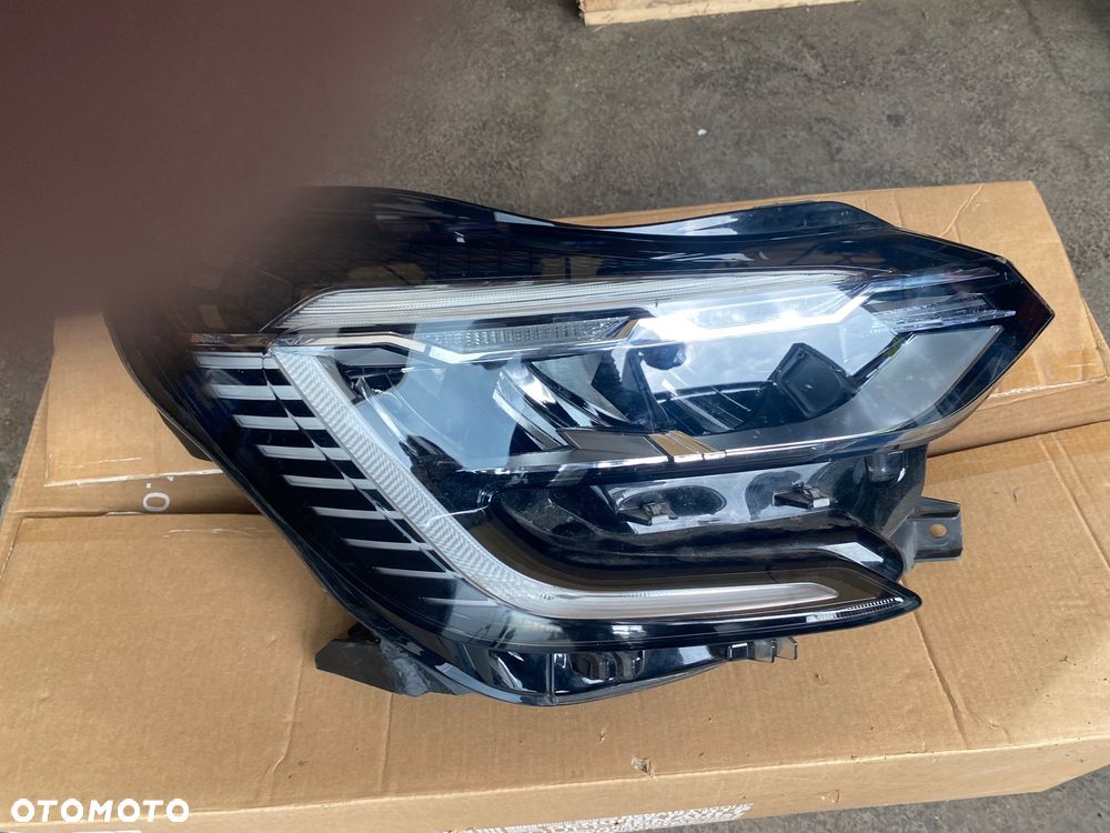 RENAULT CAPTUR 2 II  Kompletna LAMPA PRZEDNIA PRAWA REFLEKTOR PRAWY PRZÓD FULL LED  LEDOWY  EUROPA FULLLED 260104525R Wwa - 2