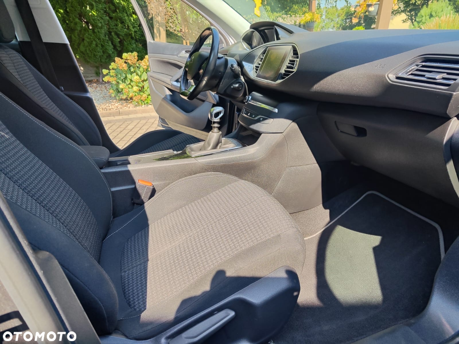 Peugeot 308 1.6 BlueHDi Business Line S&S - 9