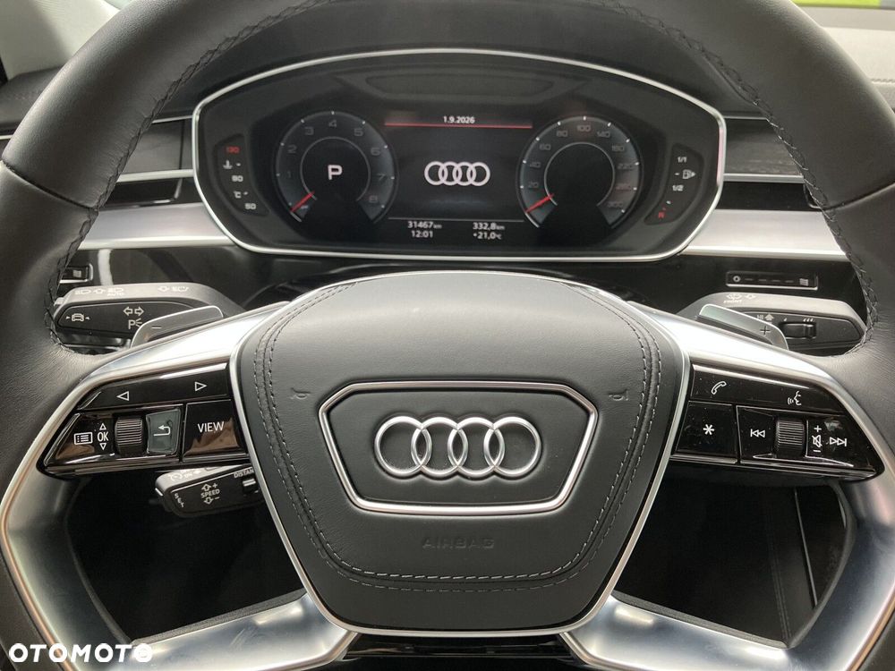 Audi A8 - 24