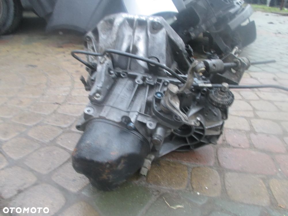 Skrzynia biegów Nissan Renault 1.5 dci JR5110 - 3