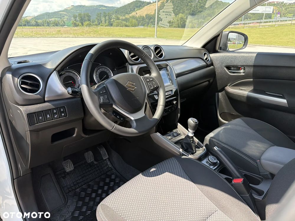 Suzuki Vitara ver-1-4-boosterjet-shvs-premium-4wd - 10