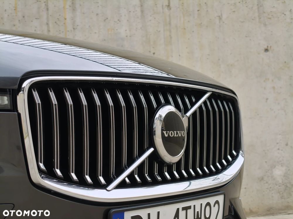 Volvo XC 60 B4 D AWD Plus Bright - 23