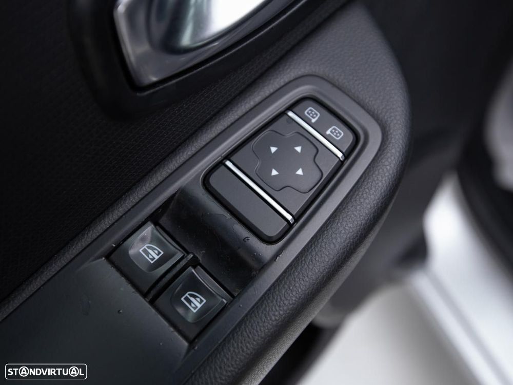 Renault Clio 1.5 dCi Zen - 11