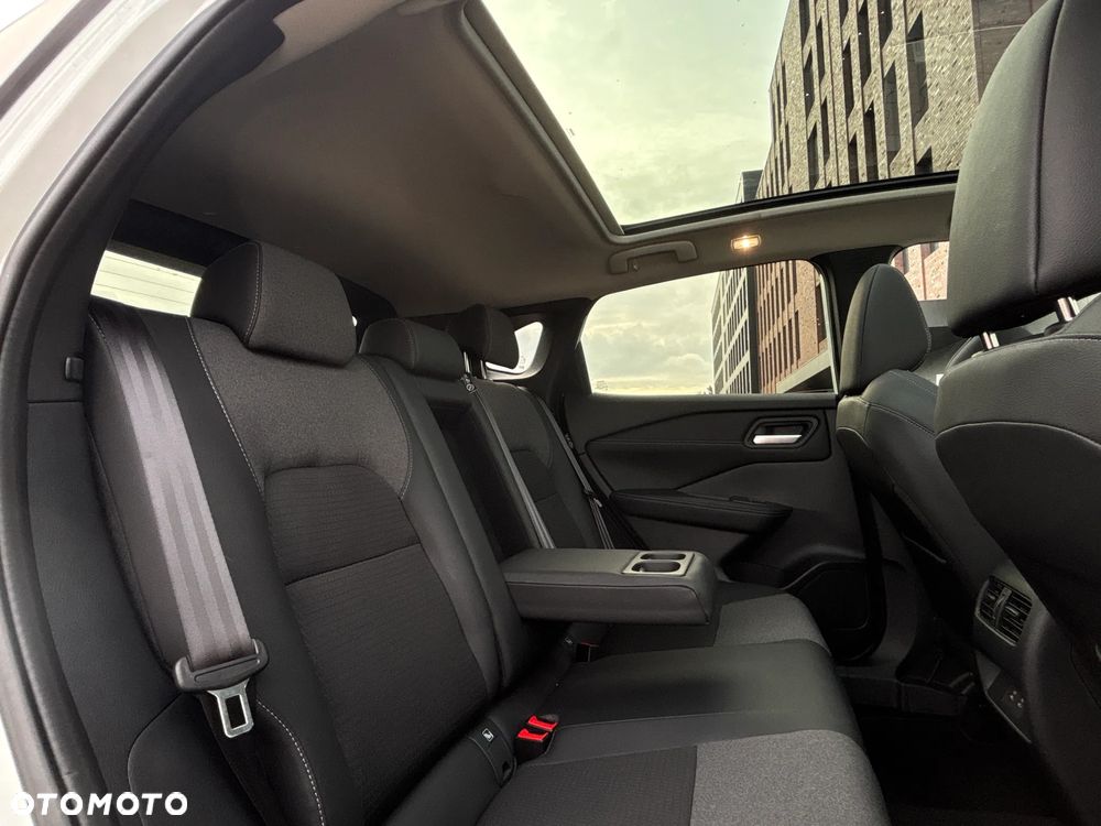 Nissan Qashqai 1.3 DIG-T MHEV N-Connecta Xtronic - 7