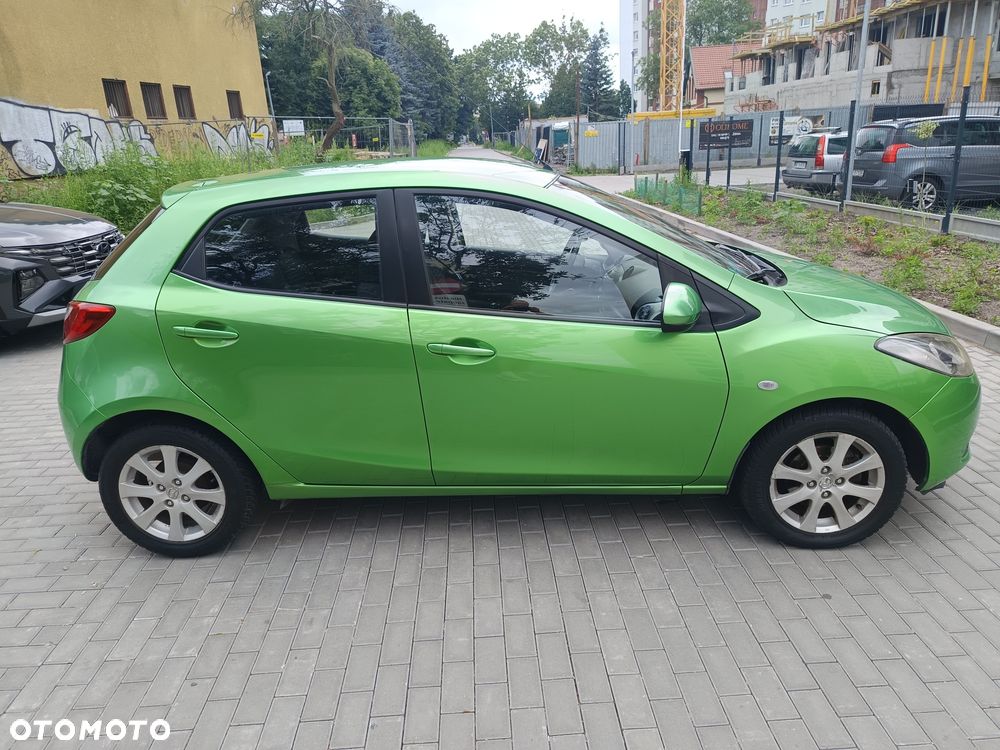 Mazda 2 - 2