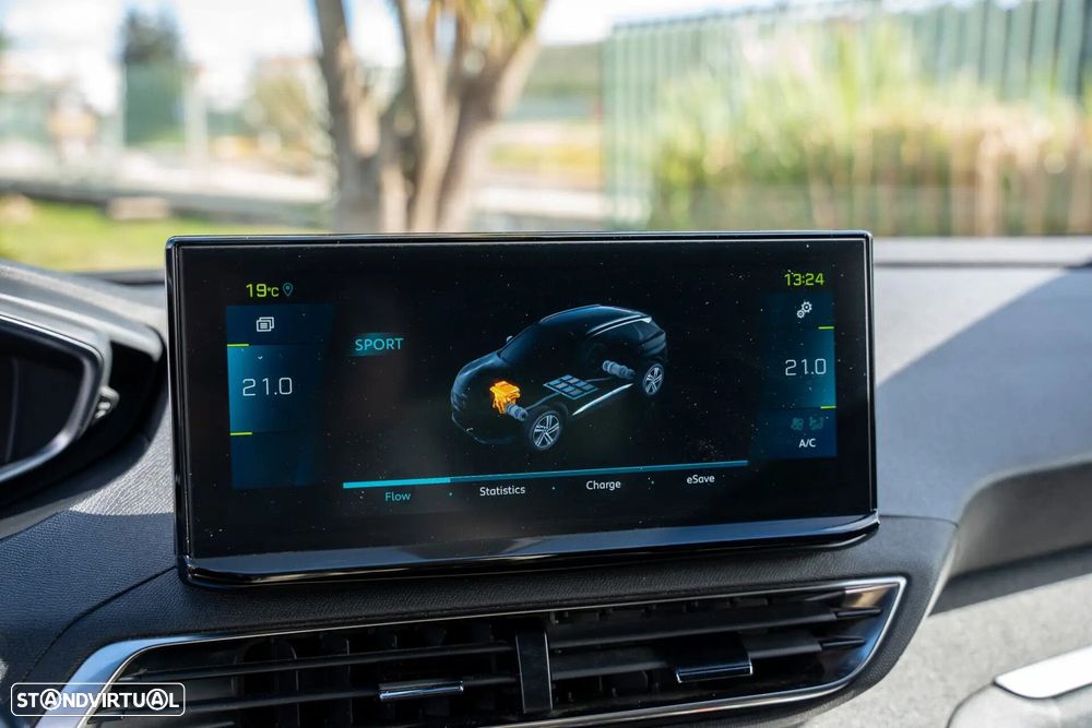 Peugeot 3008 1.6 Hybrid4 Allure Pack e-EAT8 - 11