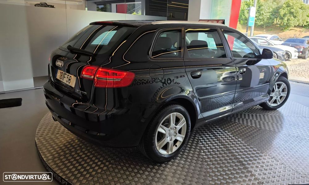 Audi A3 Sportback 2.0 TDi Attraction Business Line - 21
