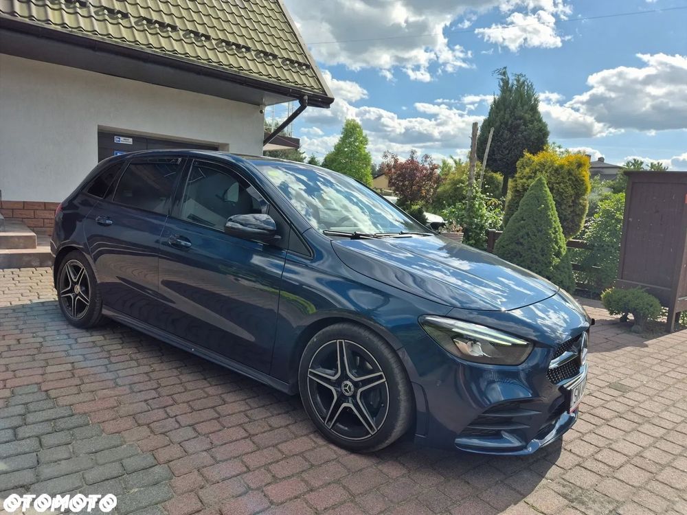 Mercedes-Benz Klasa B 200 d AMG Line 8G-DCT - 9