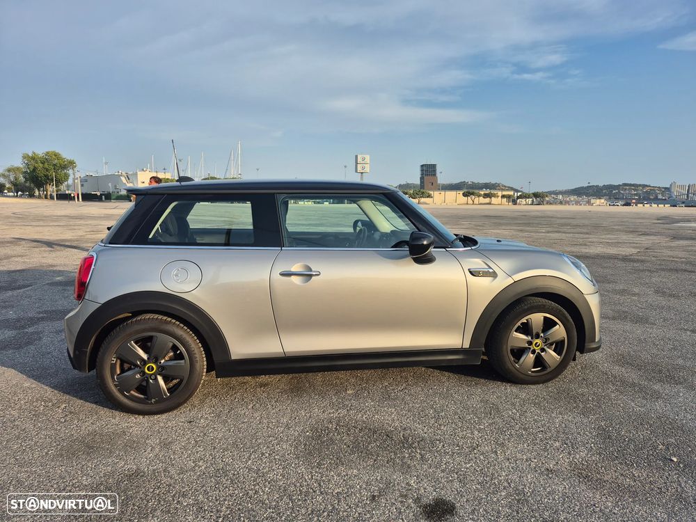 MINI 3 Portas Cooper SE - 6