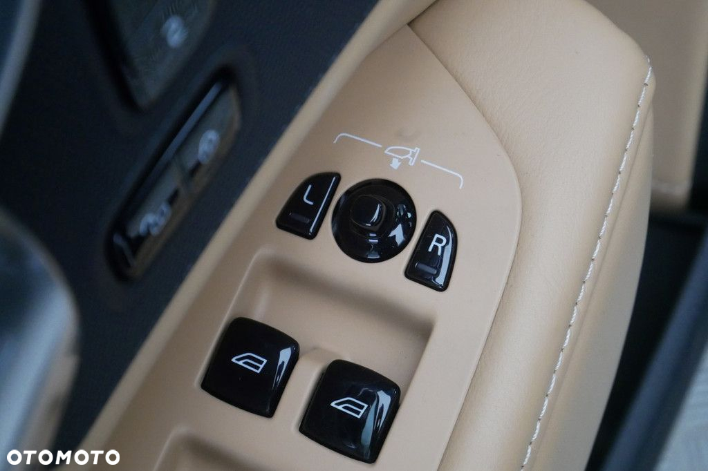 Volvo V90 - 30