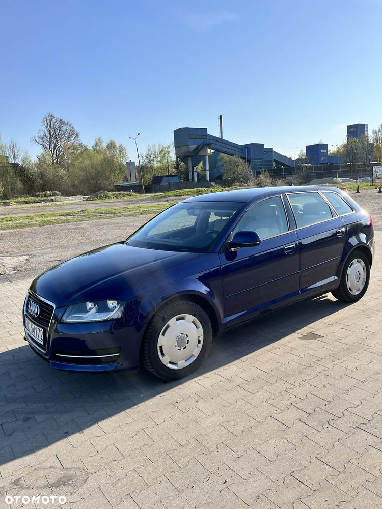 Audi A3 Sportback 1.4 TFSI Ambiente - 3