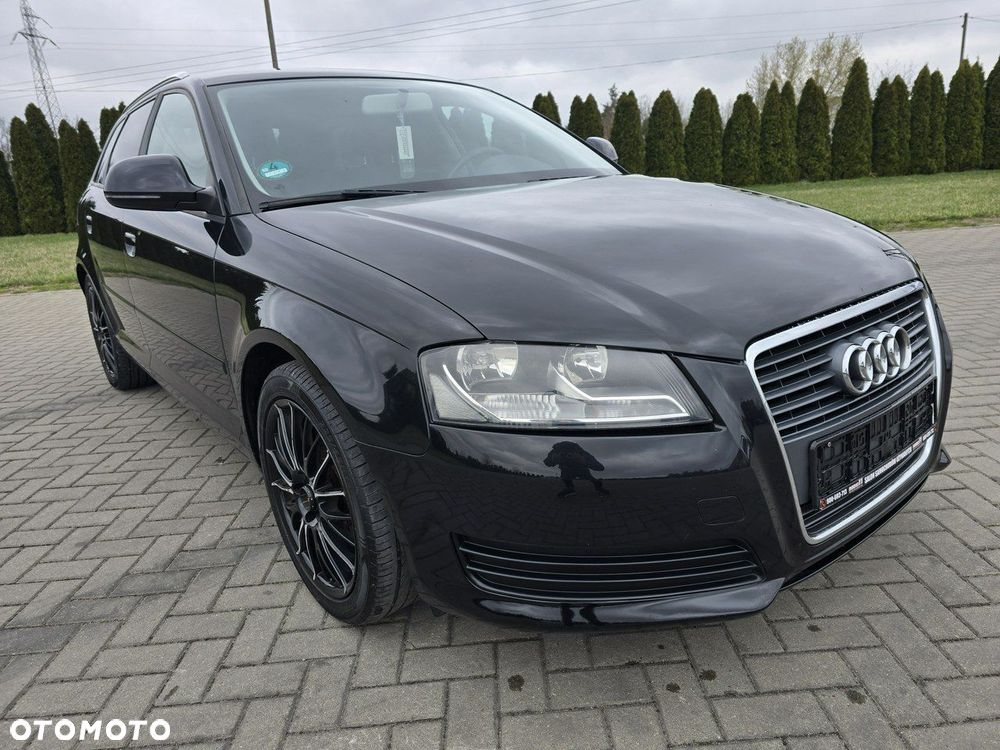Audi A3 Sportback - 4
