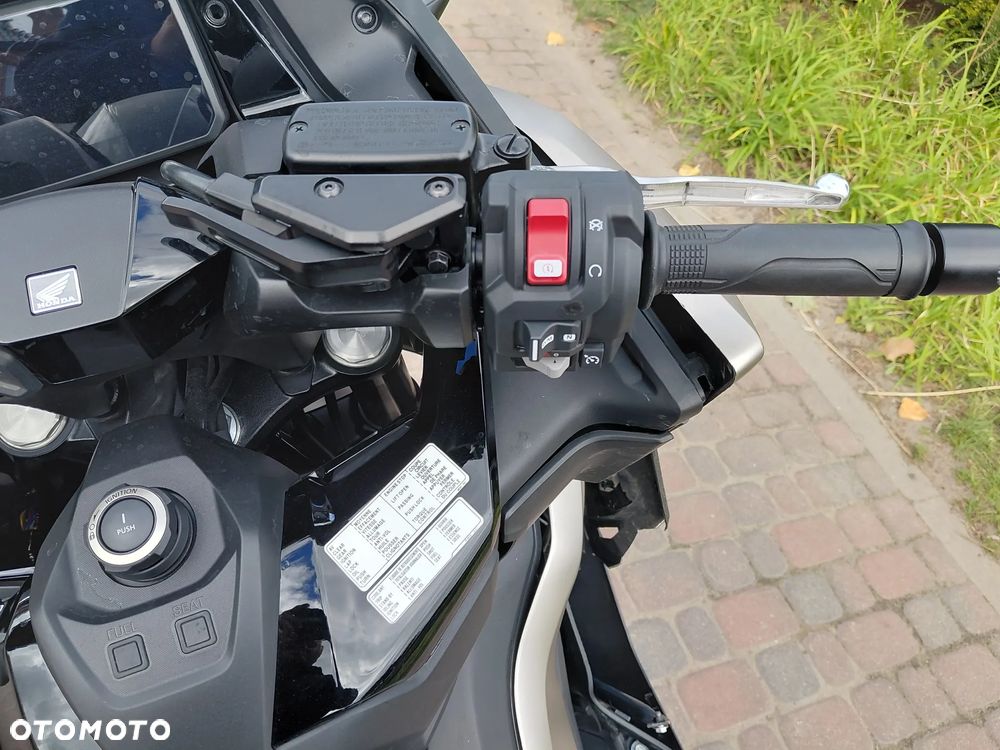 Honda Inny - 21
