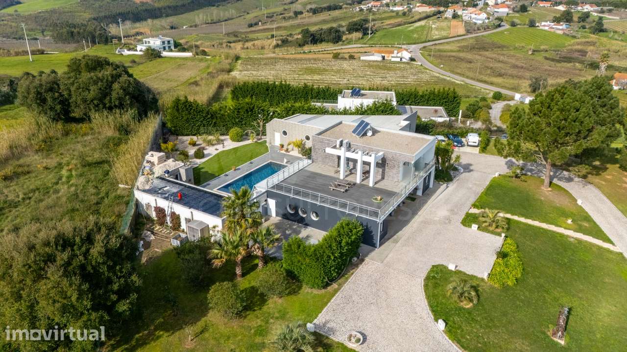 Moradia T4 de luxo no Barrocalvo, Carvalhal, Bombarral - Grande imagem: 2/50