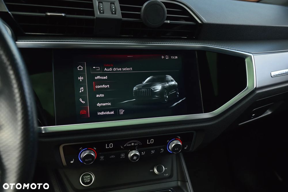 Audi Q3 45 TFSI quattro S tronic S line - 37