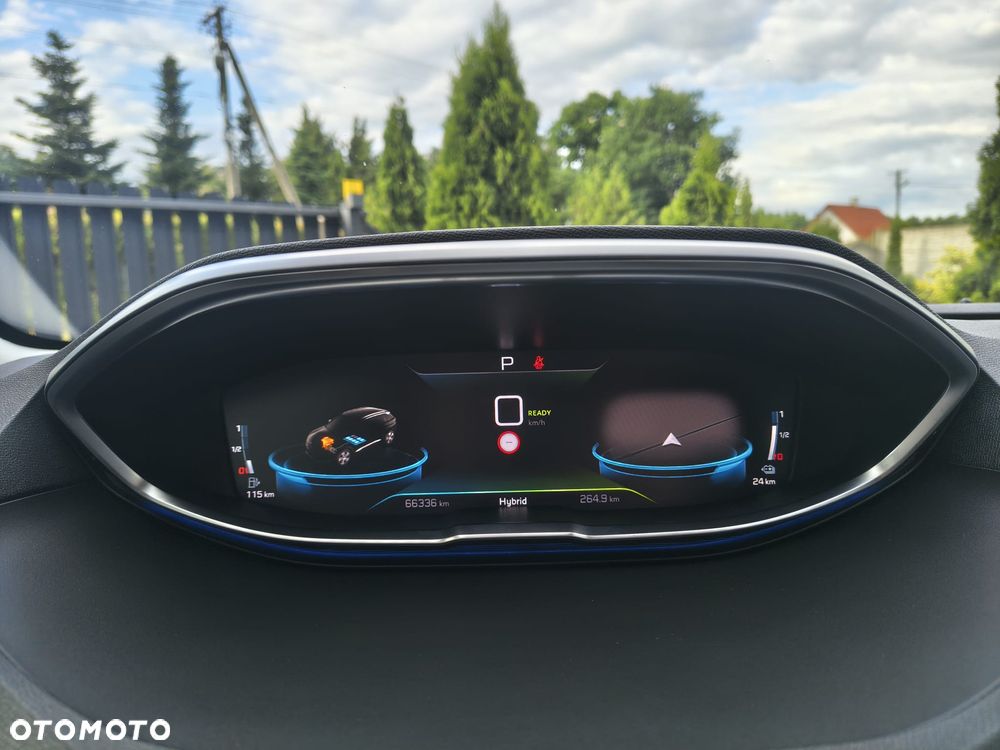 Peugeot 3008 225 e-EAT8 Allure - 29