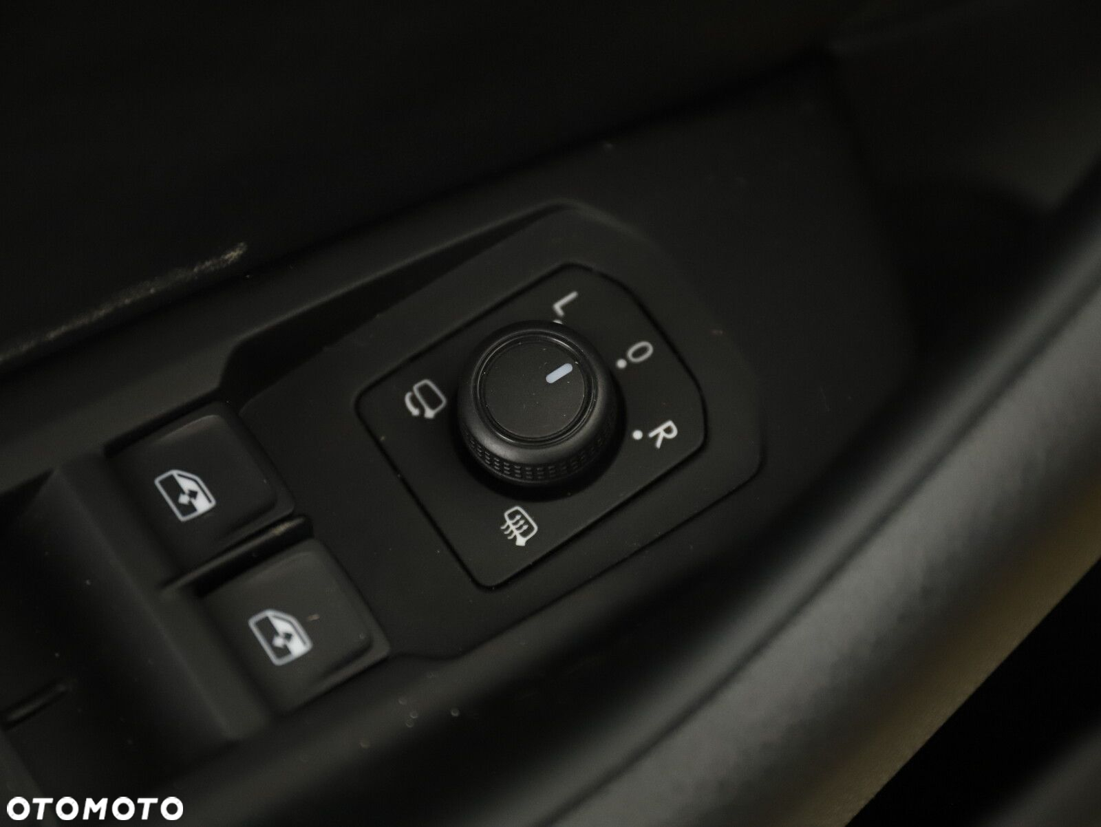 Volkswagen Arteon 2.0 TDI 4Motion SCR R-Line DSG - 21