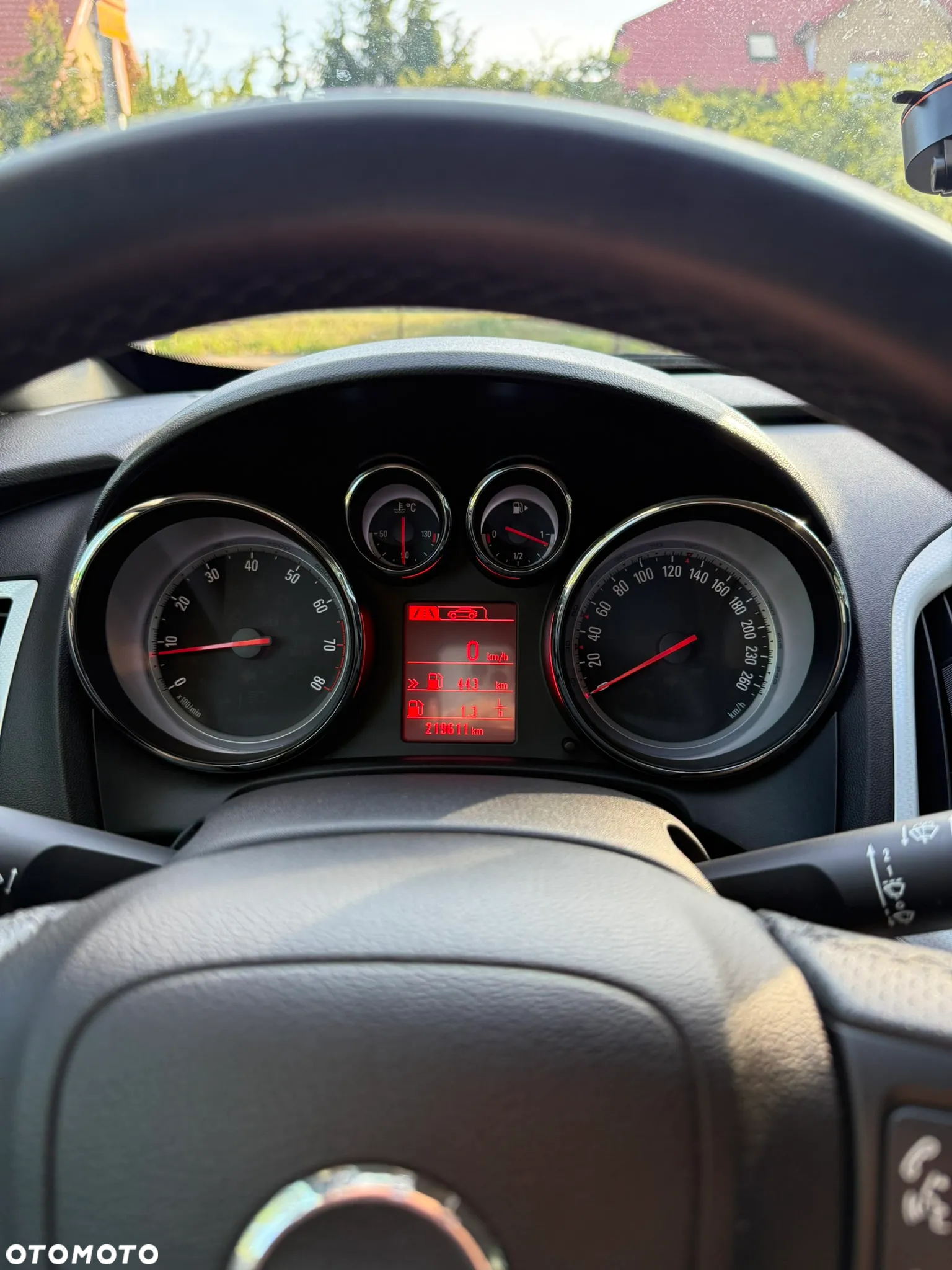 Opel Astra GTC 1.6 Turbo Innovation - 10