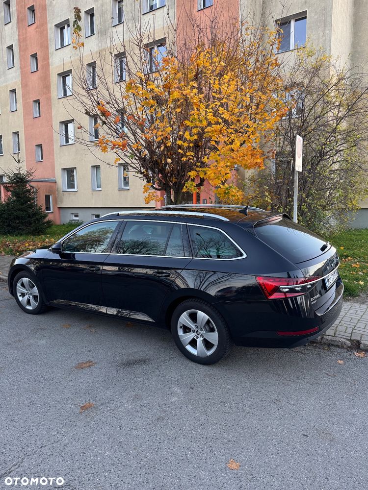 Skoda Superb 2.0 TDI Style DSG - 4