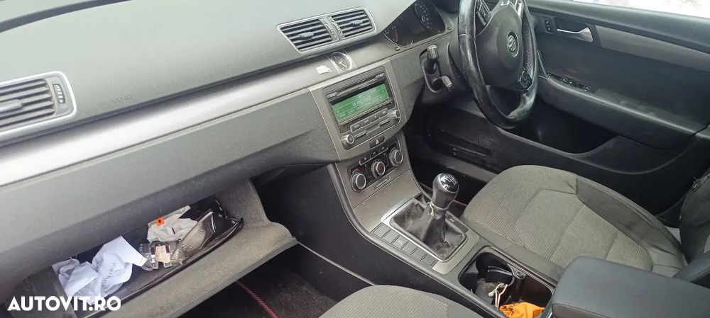 Dezmembrari / Dezmembrez VW Passat B7 2.0 CFFB cutie viteze manuală cod culoare LY3D - 4