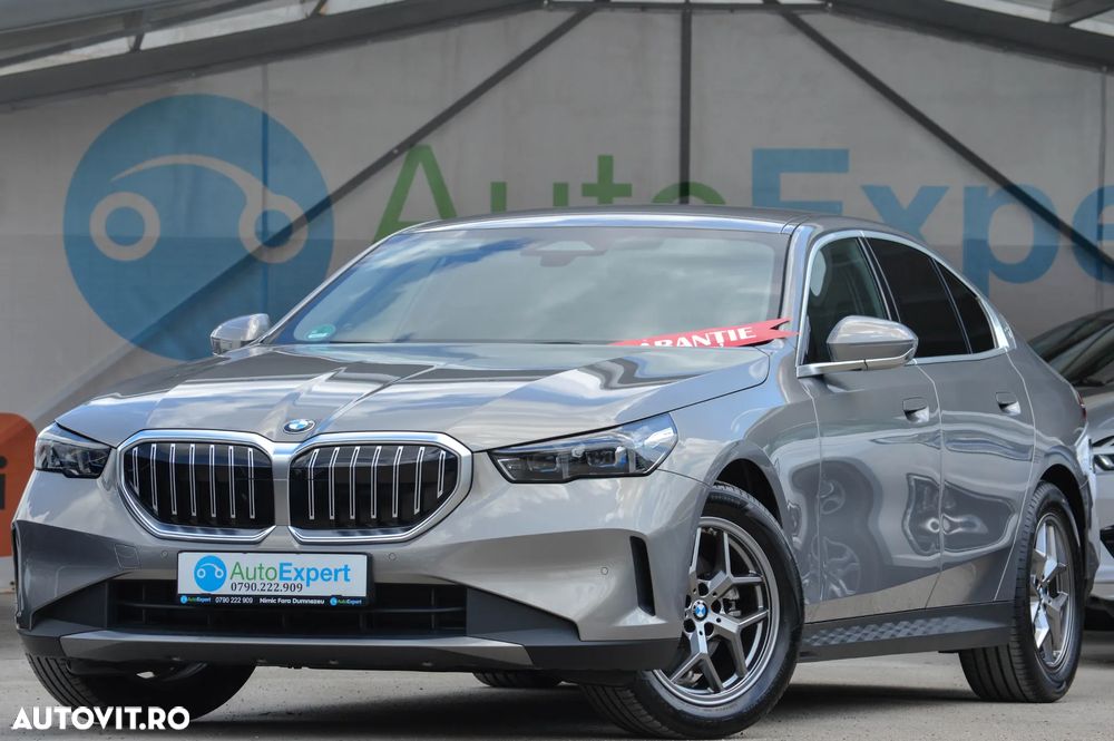 BMW Seria 5 520i AT MHEV - 16